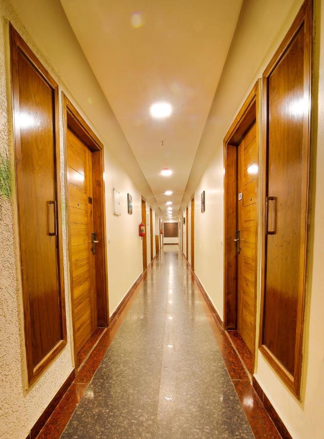 Hotel Divine Lakshmi Ganga Rishīkesh 外观 照片