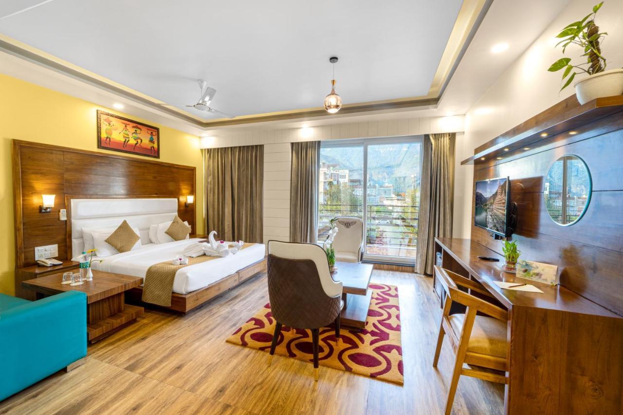 Hotel Divine Lakshmi Ganga Rishīkesh 外观 照片