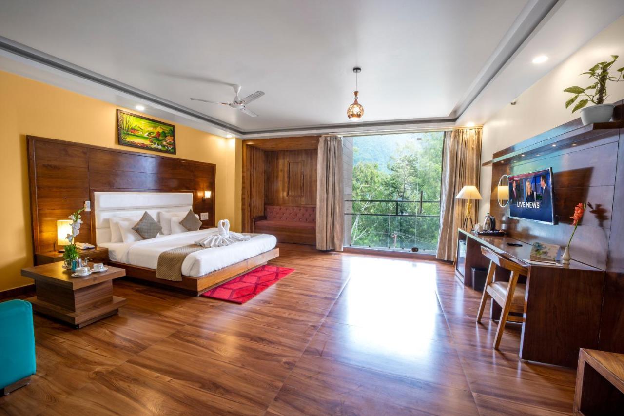Hotel Divine Lakshmi Ganga Rishīkesh 外观 照片