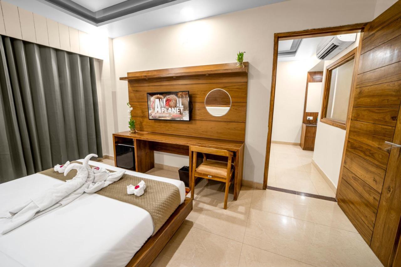 Hotel Divine Lakshmi Ganga Rishīkesh 外观 照片