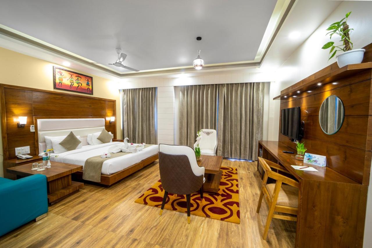 Hotel Divine Lakshmi Ganga Rishīkesh 外观 照片