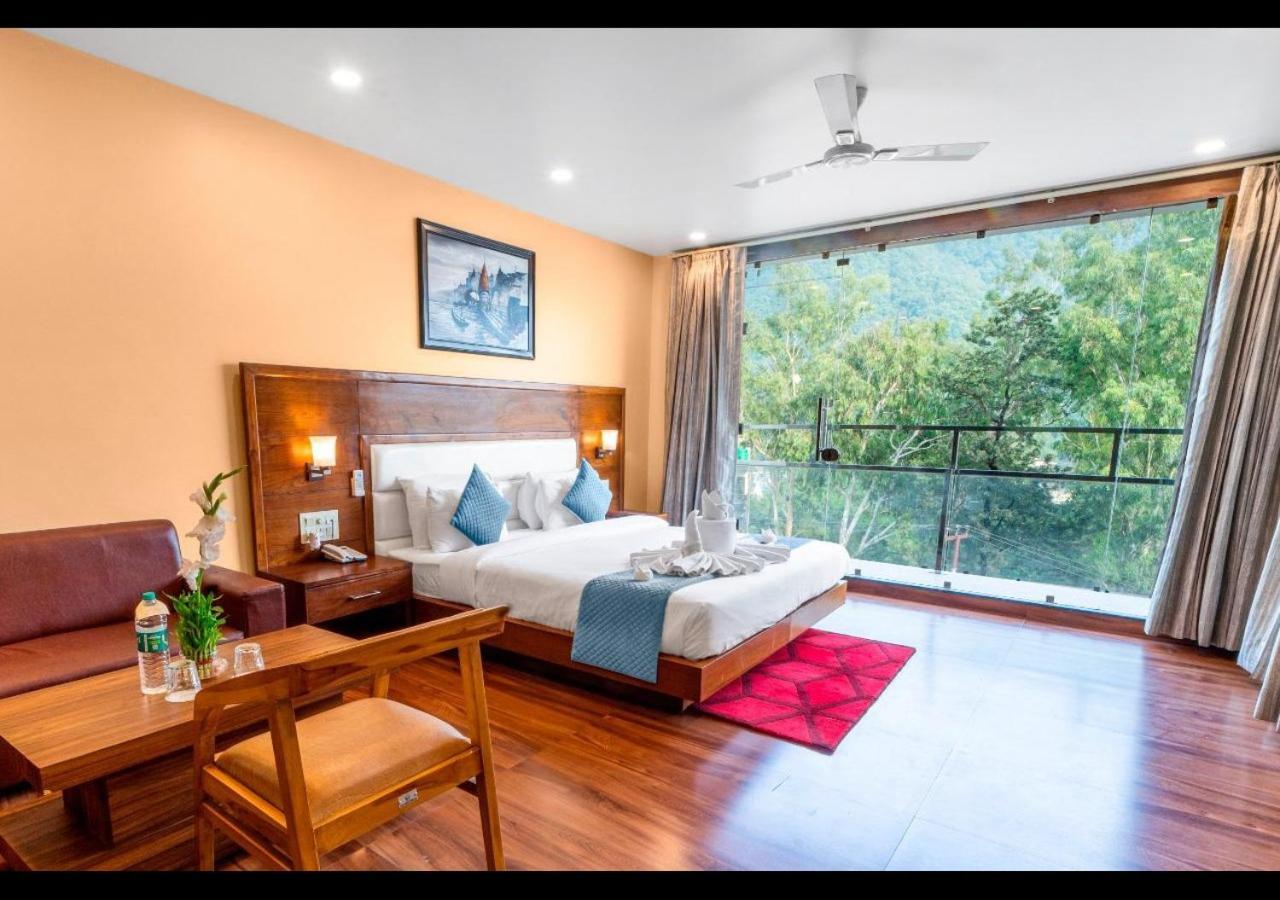 Hotel Divine Lakshmi Ganga Rishīkesh 外观 照片