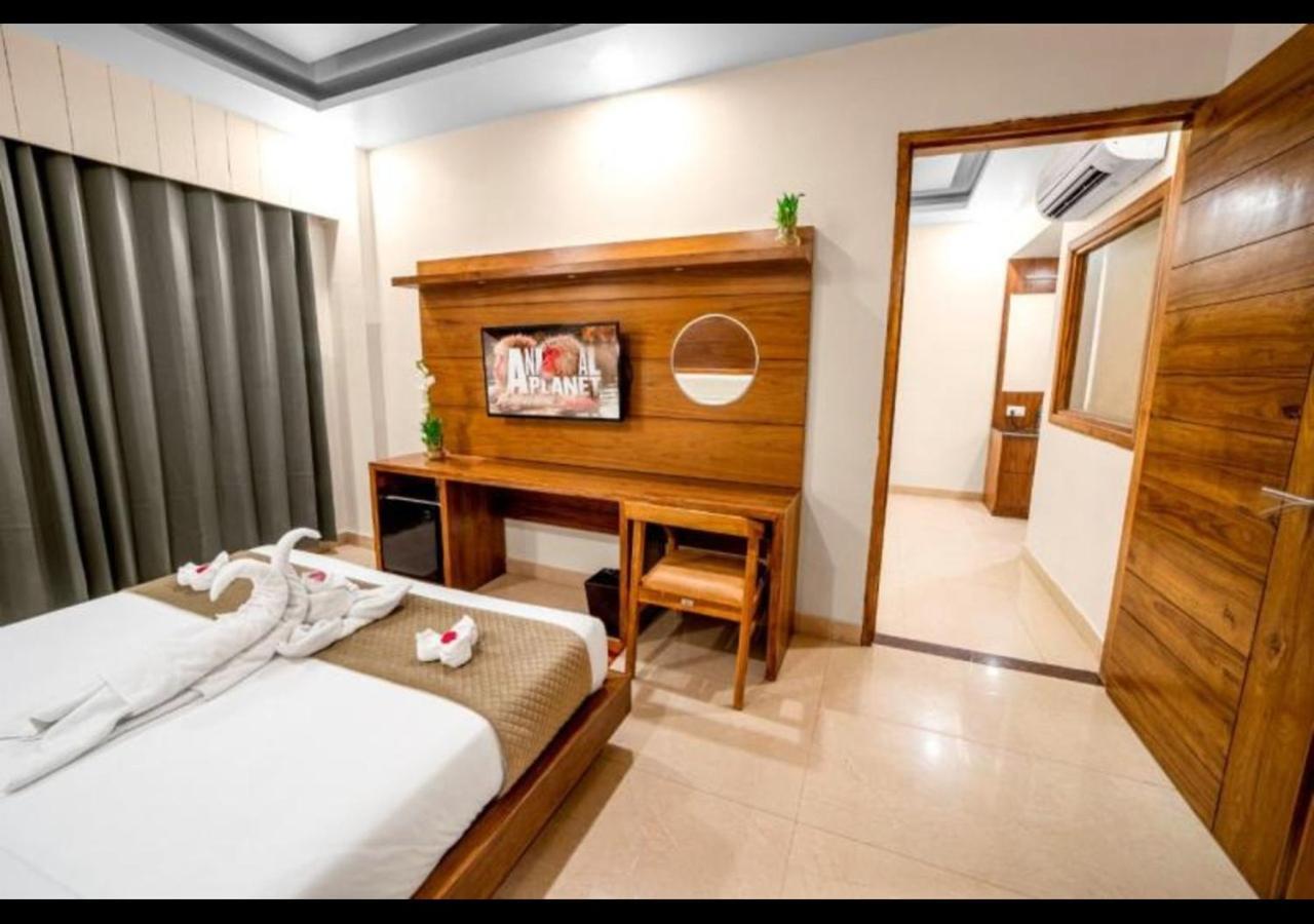 Hotel Divine Lakshmi Ganga Rishīkesh 外观 照片